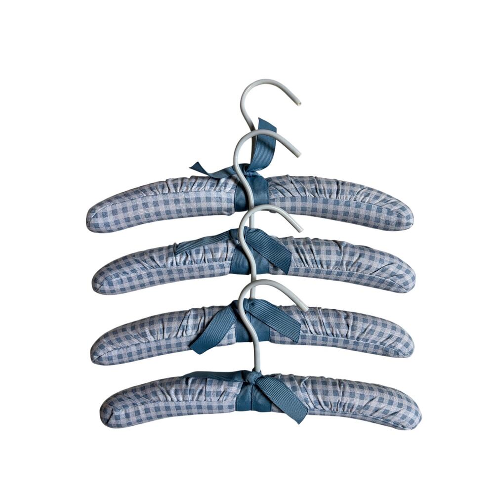 Padded Hanger Lot (15 Total) - Picture 2 of 4